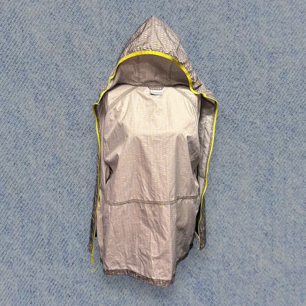 Columbia Women’s Gray Hooded Lightweight Rain Jacket - Size L - Picture 4 of 7